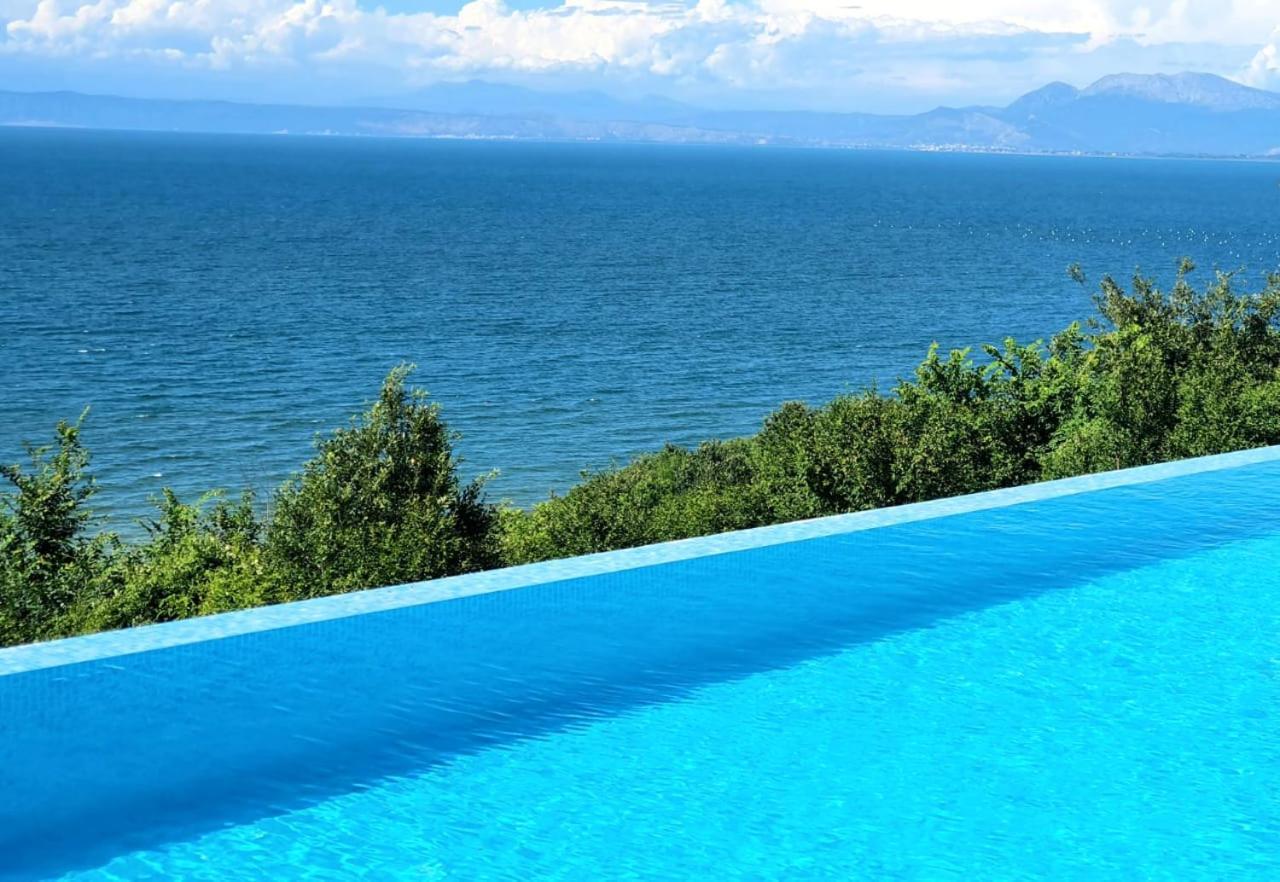 Duplex Seaview Condo Дуррес Экстерьер фото